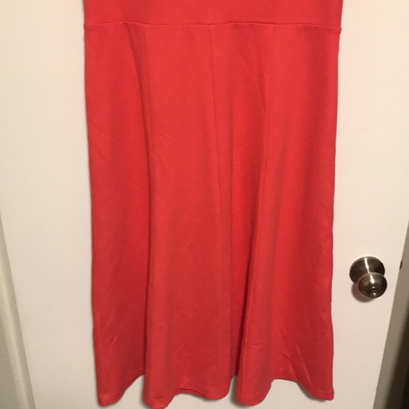 NEW Ann Taylor Short Sleeve Dress. SZ 6 - Picture 5 of 8